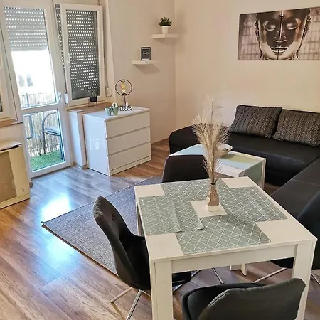 Apartment Central In The City Center Eger