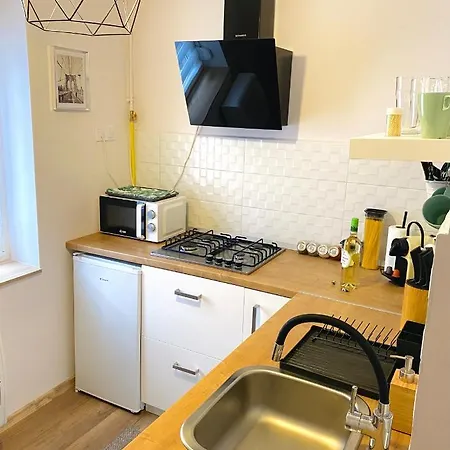 Apartment Central In The City Center Eger