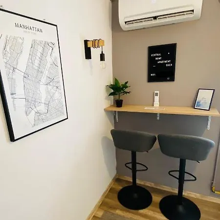 Apartment Central In The City Center Eger